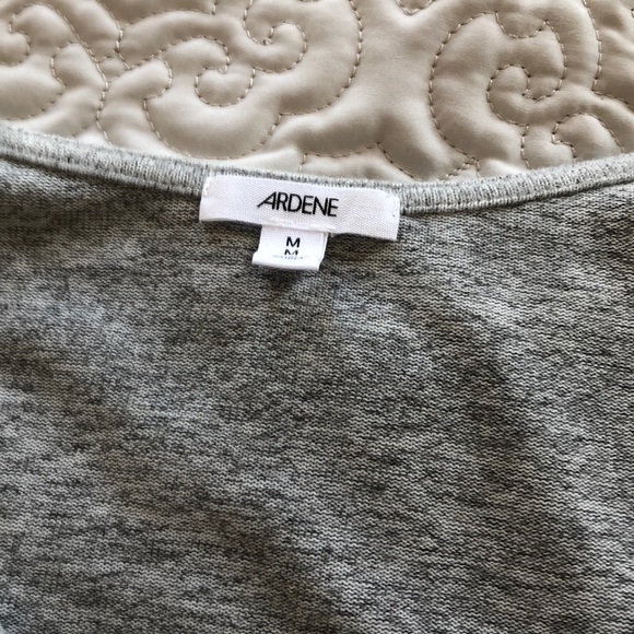 5/25🌻Super soft cozy Ardene long sleeve crop top M - Picture 3 of 5